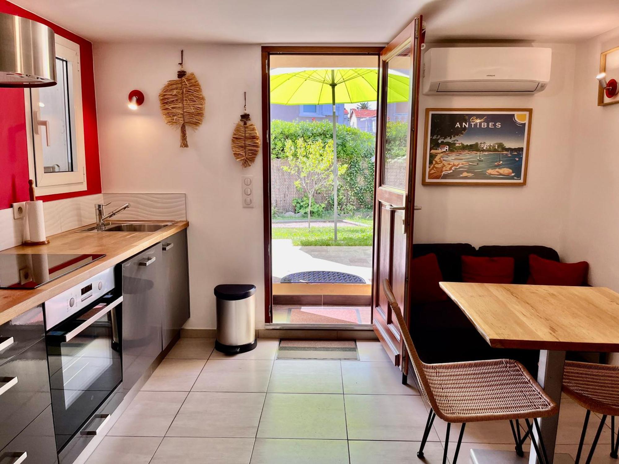 Appartement Deux Pieces Donnant Sur Un Jardin Antibes Buitenkant foto